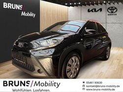Black mica / ink Gebraucht 2024 Toyota Aygo X Business Edition SUV | 13.990 € (Guter Preis)