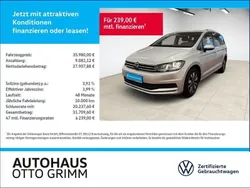 Silber (reflexsilber metallic) Gebraucht 2023 VW Touran Move Van / Kleinbus | 34.780 € (Fairer Preis)