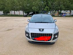 Silber Gebraucht 2011 Peugeot 3008 SUV | 3.299 € (Fairer Preis)
