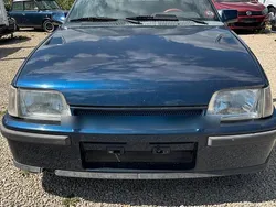Blau Gebraucht 1990 Opel Kadett Cabrio | 2.950 €