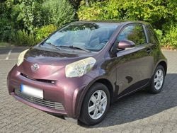 Violet Gebraucht 2009 Toyota iQ Kleinwagen | 3.500 € (Fairer Preis)