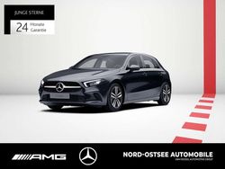 Metalliclack kosmosschwarz Gebraucht 2022 Mercedes A250 Progressive Limousine | 24.490 € (Guter Preis)