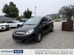 Braun Gebraucht 2014 Opel Zafira Family Van / Kleinbus | 6.900 € (Fairer Preis)