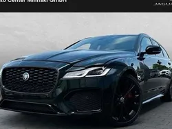 Grün Gebraucht 2024 Jaguar XF Sportbrake Kombi | 65.590 €
