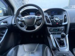 Schwarz Gebraucht 2011 Ford Focus Limited Limousine | 6.990 € (Etwas zu teuer)