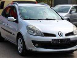 Grau Gebraucht 2008 Renault Clio GrandTour Dynamique Kombi | 1.990 €