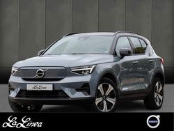Grau Gebraucht 2022 Volvo XC40 Plus SUV | 34.890 € (Fairer Preis)