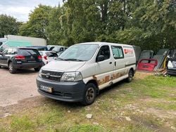 Weiß Gebraucht 2011 Toyota HiAce Van / Kleinbus | 8.800 € (Fairer Preis)