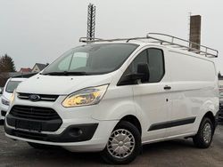 Weiß Gebraucht 2015 Ford Transit Custom Trend Van / Kleinbus | 8.499 €