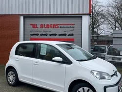 Weiß Gebraucht 2021 VW up! Move Kleinwagen | 12.389 € (Etwas zu teuer)