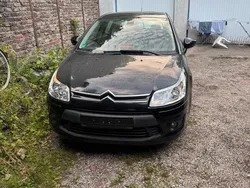 Schwarz Gebraucht 2009 Citroën C4 Kleinwagen | 1.150 €