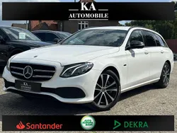 Weiß Gebraucht 2019 Mercedes E300 Night Limousine | 21.999 € (Fairer Preis)