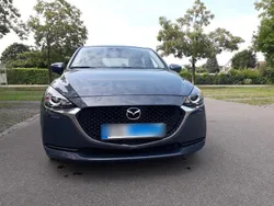 Grau Gebraucht 2021 Mazda 2 Exclusive Kleinwagen | 15.150 € (Guter Preis)