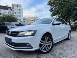 Weiß Gebraucht 2016 VW Jetta R Limousine | 8.950 € (Fairer Preis)
