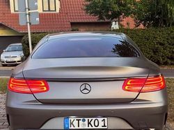 Grau Gebraucht 2015 Mercedes S63 AMG AMG Coupé | 50.000 € (Etwas zu teuer)