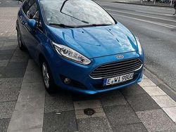 Blau Gebraucht 2013 Ford Fiesta Titanium Kleinwagen | 4.200 € (Guter Preis)