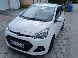 Weiß Gebraucht 2016 Hyundai i10 Kleinwagen | 7.000 € (Fairer Preis)