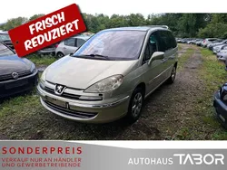 Lack golden white/metalliclac Gebraucht 2008 Peugeot 807 Platinum Van / Kleinbus | 3.185 € (Fairer Preis)