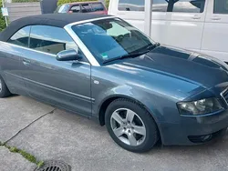 Grau Gebraucht 2005 Audi A4 Cabriolet Cabrio | 6.900 € (Fairer Preis)