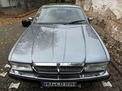 Blau Gebraucht 1989 Jaguar XJ40 Limousine | 9.500 €