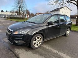 Schwarz Gebraucht 2010 Ford Focus Sport Kombi | 1.490 € (Guter Preis)