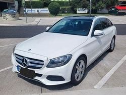Weiß Gebraucht 2015 Mercedes C180 Avantgarde Kombi | 14.500 € (Superpreis)