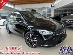 Nachtschwarz Gebraucht 2024 Mercedes B200 Advanced Van / Kleinbus | 32.590 € (Fairer Preis)