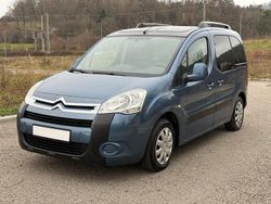 Blau Gebraucht 2010 Citroën Berlingo Van / Kleinbus | 2.850 € (Teuer)