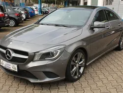 Grau Gebraucht 2015 Mercedes CLA200 Limousine | 17.290 € (Fairer Preis)