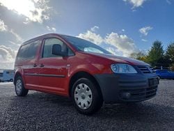 Rot Gebraucht 2005 VW Caddy Life Van / Kleinbus | 2.990 € (Teuer)