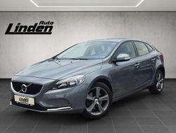 Grau Gebraucht 2018 Volvo V40 Kinetic Kombi | 13.470 € (Guter Preis)