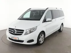 Weiß Gebraucht 2017 Mercedes V220 Edition Van / Kleinbus | 37.580 € (Fairer Preis)