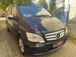 Schwarz Gebraucht 2011 Mercedes Viano Edition Van / Kleinbus | 12.990 € (Superpreis)