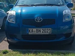 Blau Gebraucht 2006 Toyota Yaris Executive Limousine | 2.500 € (Guter Preis)