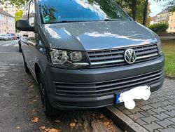 Grau Gebraucht 2017 VW T6 Van | 24.000 € (Fairer Preis)