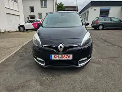 Schwarz Gebraucht 2012 Renault Grand Scénic III Bose Edition Van / Kleinbus | 5.399 € (Guter Preis)