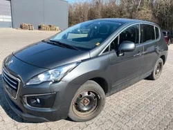 Grau Gebraucht 2015 Peugeot 3008 Active Limousine | 4.500 € (Guter Preis)