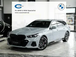 M brooklyn grau Gebraucht 2025 BMW 520 M Sport Kombi | 59.449 € (Guter Preis)