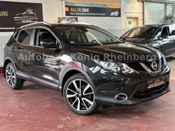 Schwarz Gebraucht 2015 Nissan Qashqai 360º SUV | 9.490 € (Fairer Preis)