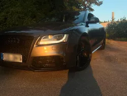 Grau Gebraucht 2009 Audi A5 S-Line Coupé | 7.900 € (Fairer Preis)