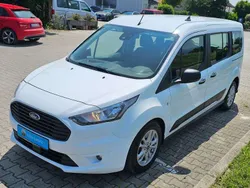 Weiß Gebraucht 2021 Ford Tourneo Trend Kombi | 26.666 € (Teuer)