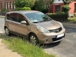 Braun Gebraucht 2011 Nissan Note Van / Kleinbus | 6.500 € (Etwas zu teuer)
