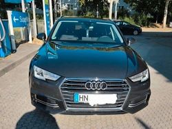 Grau Gebraucht 2019 Audi A4 Design Kombi | 15.600 € (Fairer Preis)