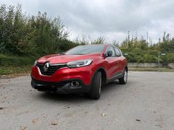 Rot Gebraucht 2019 Renault Kadjar LIMITED SUV | 14.999 € (Fairer Preis)