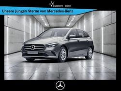Grau Gebraucht 2020 Mercedes 180 Progressive Limousine | 22.980 € (Guter Preis)
