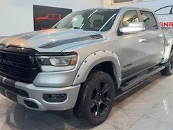 Silber Gebraucht 2021 Dodge Ram Abholung | 44.900 € (Fairer Preis)