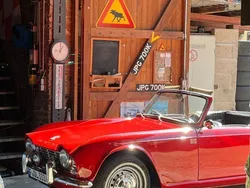 Rot Gebraucht 1962 Triumph TR4 Cabrio | 20.900 €