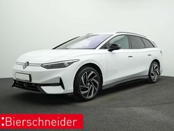Weiss Gebraucht 2024 VW ID.7 Pro Kombi | 47.450 €