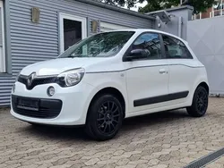 Weiß Gebraucht 2017 Renault Twingo LIMITED Kleinwagen | 6.490 € (Fairer Preis)