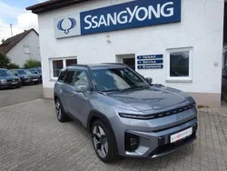Grau Gebraucht 2024 Ssangyong Torres EVX SUV | 45.400 €